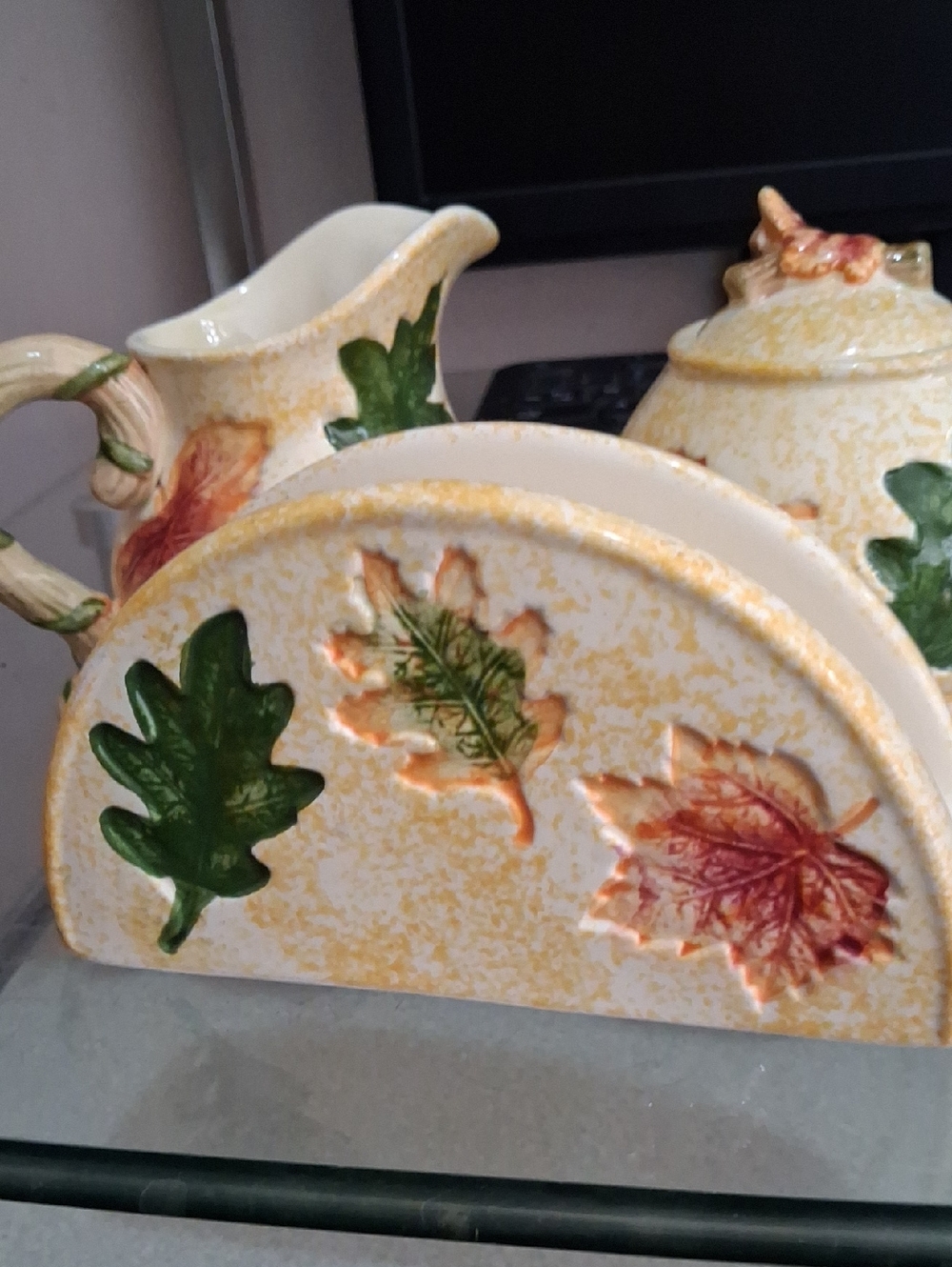 Decorative Autumn Leaf Ceramic Napkin Holder in Green and Cream
